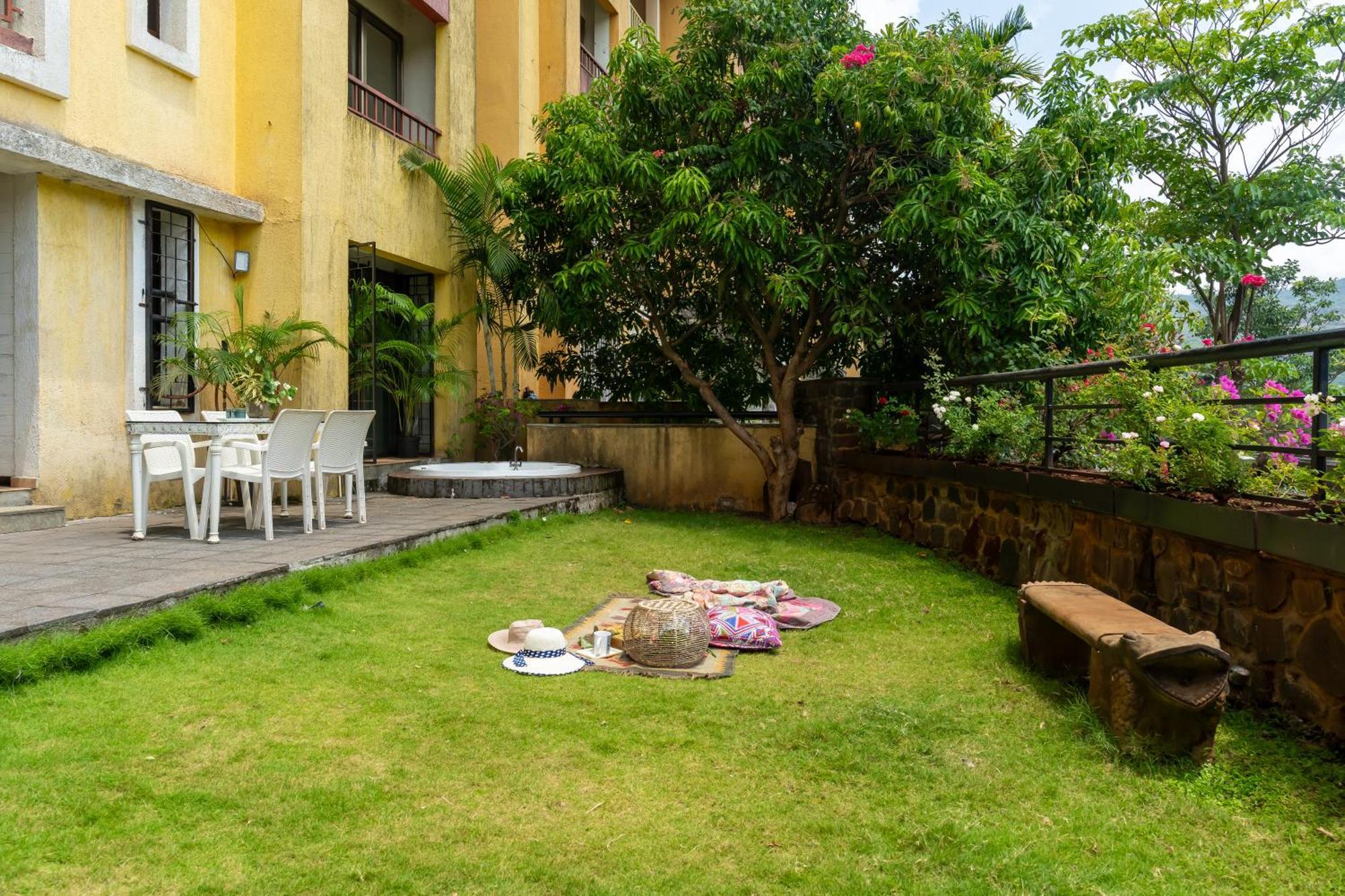 Lavasa Holiday Home Buitenkant foto